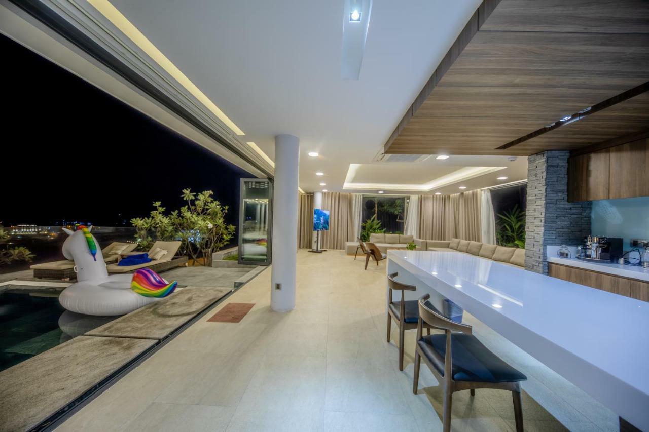 Acqua Villa Nha Trang Managed By Alternaty Exterior photo