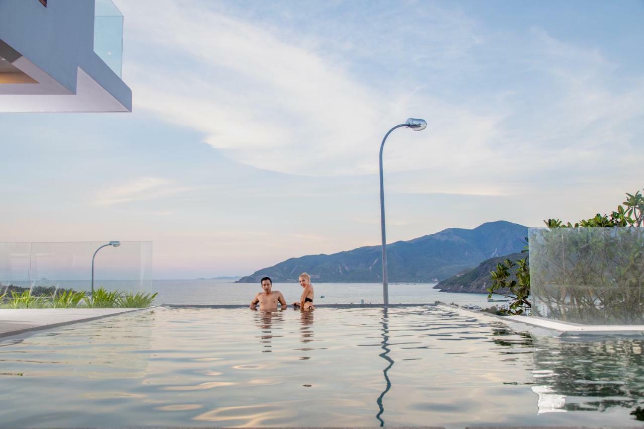 Acqua Villa Nha Trang Managed By Alternaty Exterior photo